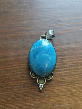 Vintage Sterling Silver Native American Blue Stone Pendant